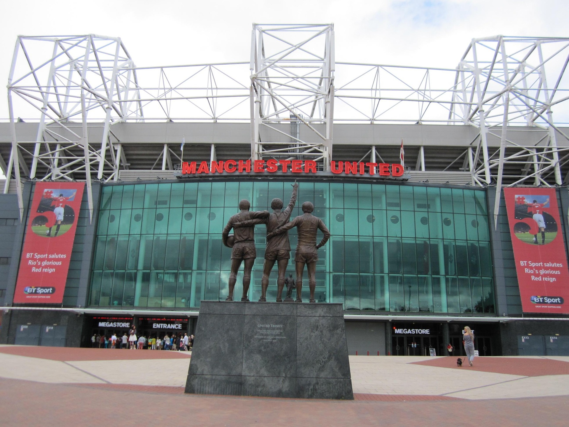 manchester-united-1656122_1920