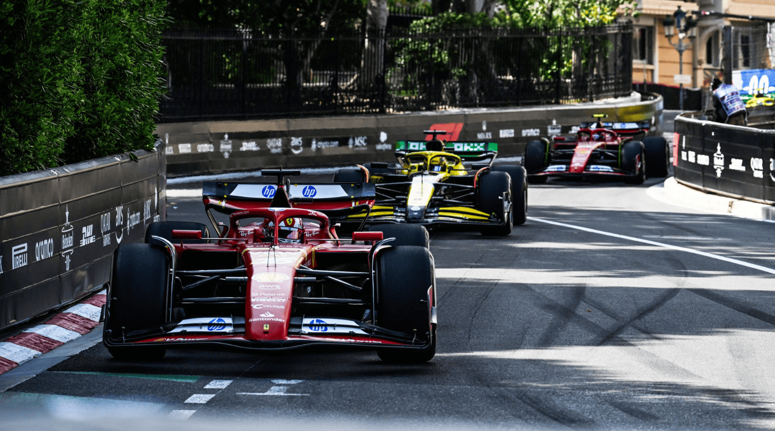 Grand Prix de Formule 1 Monaco - Ecuries McLaren Formula 1 Team avec Lando Norris et Oscar Piastri - Charles Leclerc et Carlos Sainz Jr chez Scuderia Ferrari - McLaren hommage à Ayrton Senna